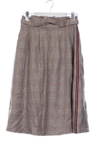 Dětská sukně  Mayoral, Velikost 11-12y/ 152-158 cm, Barva Vícebarevné, Cena  299,00 Kč