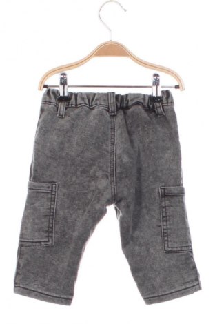 Detské džínsy  Unbranded, Veľkosť 6-9m/ 68-74 cm, Farba Sivá, Cena  16,37 €