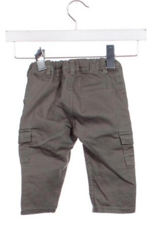 Dětské kalhoty  H&M, Velikost 6-9m/ 68-74 cm, Barva Zelená, Cena  304,00 Kč