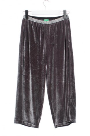 Detské nohavice  United Colors Of Benetton, Veľkosť 11-12y/ 152-158 cm, Farba Sivá, Cena  8,95 €
