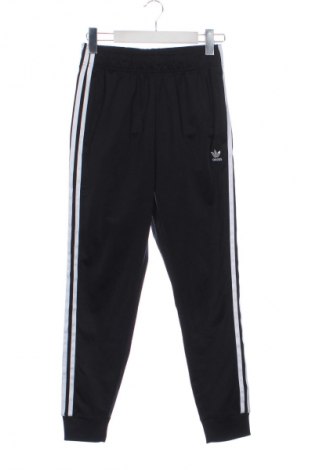 Detské tepláky Adidas Originals, Veľkosť 13-14y/ 164-168 cm, Farba Čierna, Cena  17,30 €