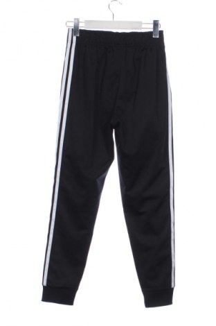 Detské tepláky Adidas Originals, Veľkosť 13-14y/ 164-168 cm, Farba Čierna, Cena  17,30 €