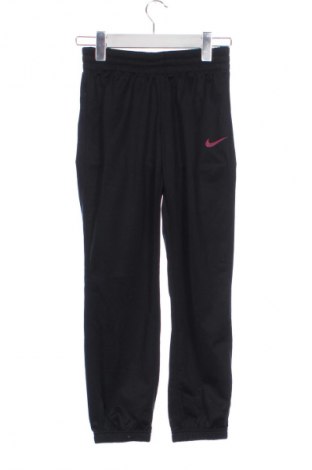 Pantaloni de trening, pentru copii Nike, Mărime 9-10y/ 140-146 cm, Culoare Negru, Preț 89,00 Lei