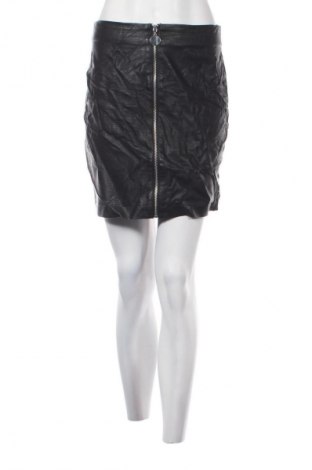 Skórzana spódnica Camaieu, Rozmiar S, Kolor Czarny, Cena 21,99 zł