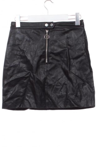 Bőrszoknya H&M Divided, Méret M, Szín Fekete, Ár 13 199 Ft