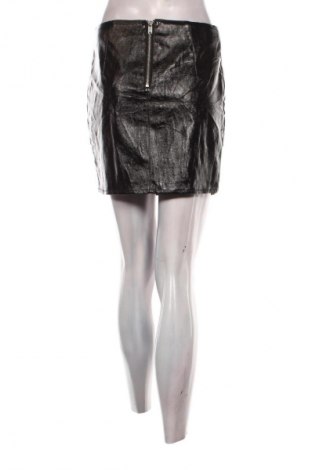 Skórzana spódnica ONLY, Rozmiar S, Kolor Czarny, Cena 47,99 zł