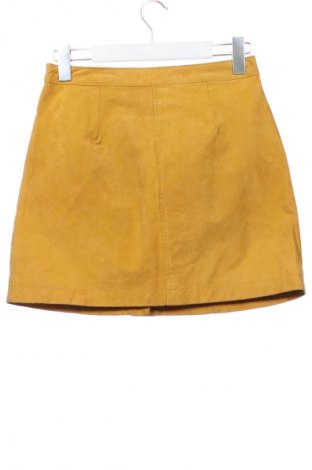 Lederrock Stradivarius, Größe M, Farbe Gelb, Preis 29,74 €