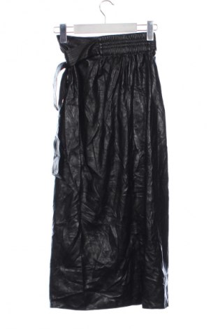 Kožená sukně  Zara, Velikost XXS, Barva Černá, Cena  749,00 Kč