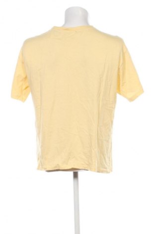 Férfi póló Looney Tunes, Méret XL, Szín Sárga, Ár 8 009 Ft