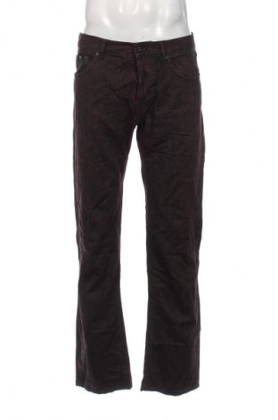 Мъжки дънки BOSS, Размер L, Цвят Кафяв, Цена 74,99 лв.