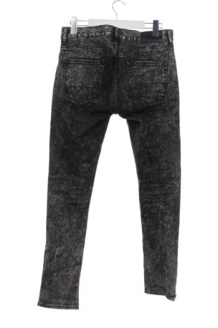 Męskie jeansy River Island, Rozmiar M, Kolor Czarny, Cena 112,36 zł