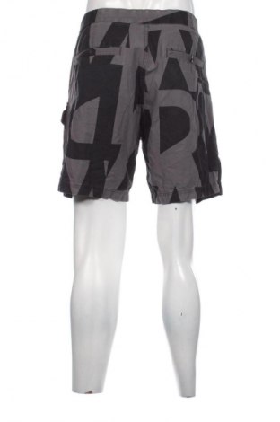 Pantaloni scurți de bărbați G-Star Raw, Mărime L, Culoare Multicolor, Preț 178,95 Lei