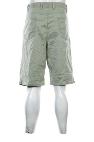 Мъжки къс панталон Pioneer, Размер 3XL, Цвят Зелен, Цена 15,99 лв.