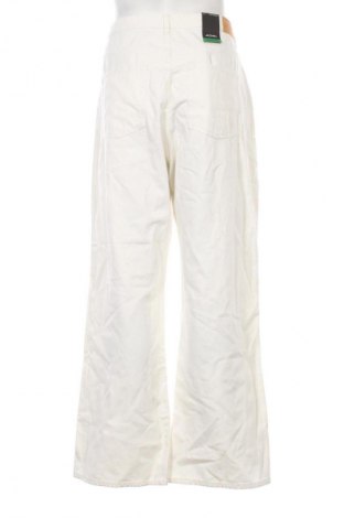 Мъжки панталон Monki, Размер L, Цвят Бял, Цена 47,57 €