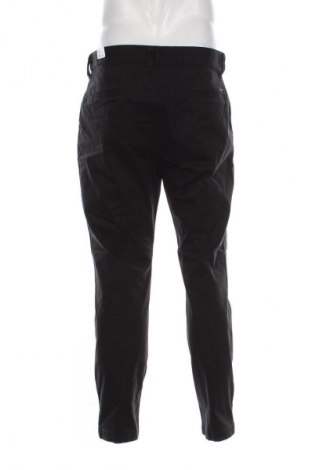 Pantaloni de bărbați Tommy Jeans, Mărime L, Culoare Negru, Preț 475,99 Lei