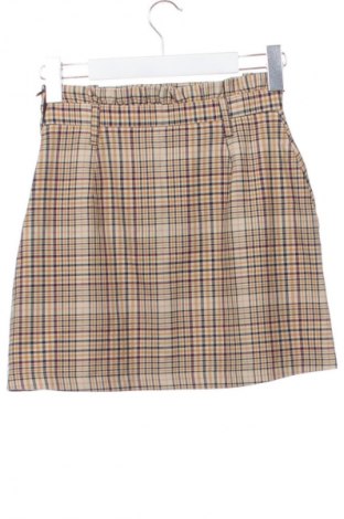 Пола Bershka, Размер XS, Цвят Многоцветен, Цена 19,00 лв.