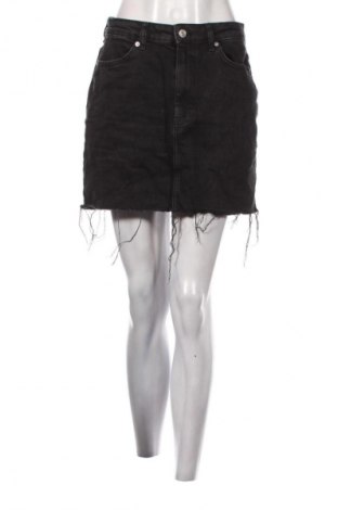 Rock Bershka, Größe M, Farbe Schwarz, Preis € 9,99