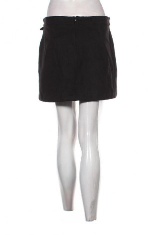 Φούστα Bershka, Μέγεθος M, Χρώμα Μαύρο, Τιμή 6,99 €