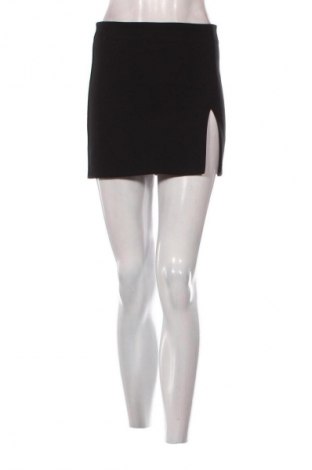 Φούστα Bershka, Μέγεθος S, Χρώμα Μαύρο, Τιμή 10,00 €