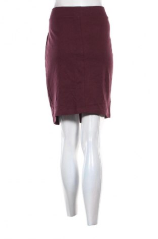 Sukně C&A, Velikost L, Barva Červená, Cena  139,00 Kč