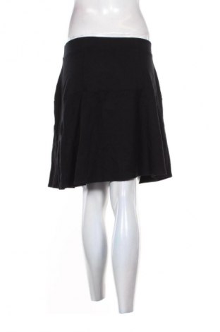 Пола C&A, Размер XL, Цвят Черен, Цена 10,99 лв.