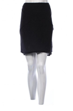 Szoknya Claudia Strater, Méret L, Szín Fekete, Ár 9 729 Ft