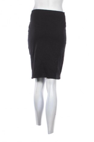 Пола Clockhouse, Размер M, Цвят Черен, Цена 19,14 лв.