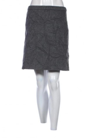 Пола Esprit, Размер M, Цвят Сив, Цена 12,99 лв.