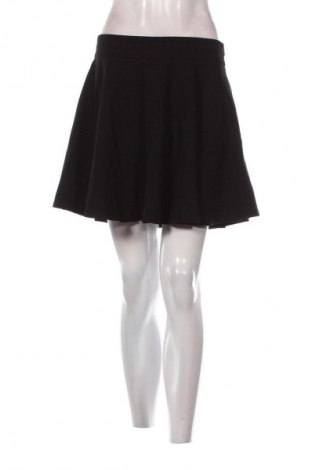 Пола Ganni, Размер L, Цвят Черен, Цена 82,00 лв.