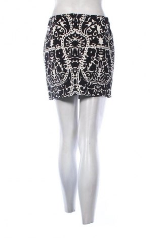 Пола H&M, Размер M, Цвят Многоцветен, Цена 19,00 лв.