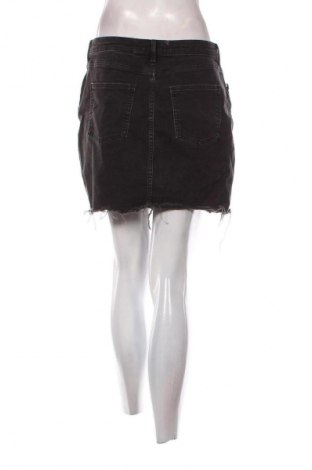 Пола H&M L.O.G.G., Размер M, Цвят Черен, Цена 29,15 лв.