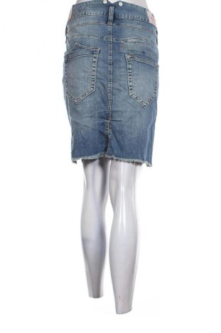 Пола Herrlicher, Размер L, Цвят Син, Цена 104,99 лв.