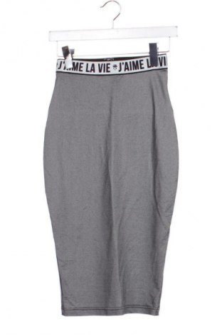 Rock J'aime La Vie, Größe XS, Farbe Grau, Preis 14,99 €