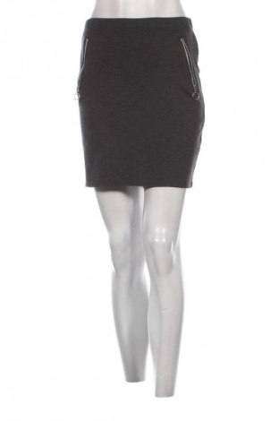 Rock Janina, Größe M, Farbe Grau, Preis 4,99 €