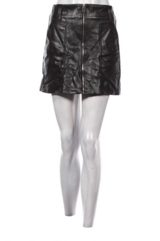 Spódnica Jennyfer, Rozmiar S, Kolor Czarny, Cena 22,99 zł