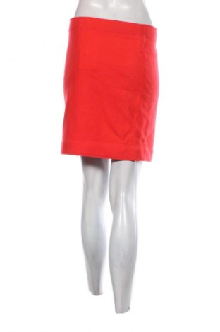 Пола Marc Cain, Размер M, Цвят Червен, Цена 39,99 лв.