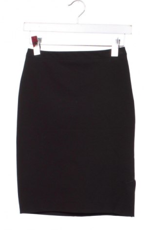 Пола Max&Co., Размер XXS, Цвят Черен, Цена 49,99 лв.
