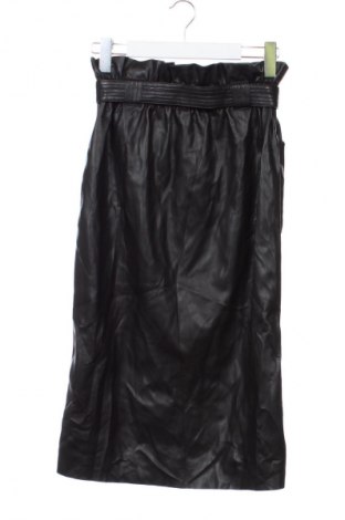 Szoknya ONLY, Méret XS, Szín Fekete, Ár 1 979 Ft