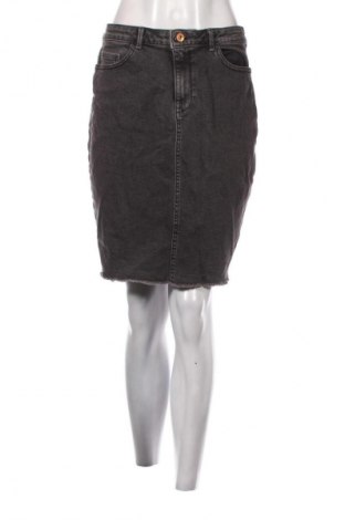 Spódnica ONLY, Rozmiar L, Kolor Czarny, Cena 43,99 zł