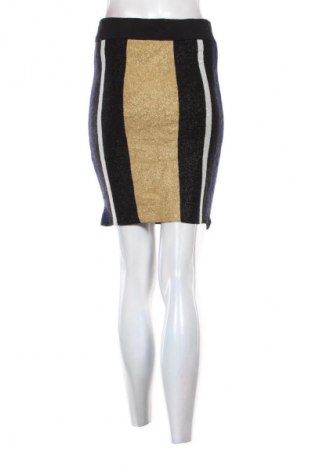 Sukně ONLY, Velikost M, Barva Vícebarevné, Cena  149,00 Kč