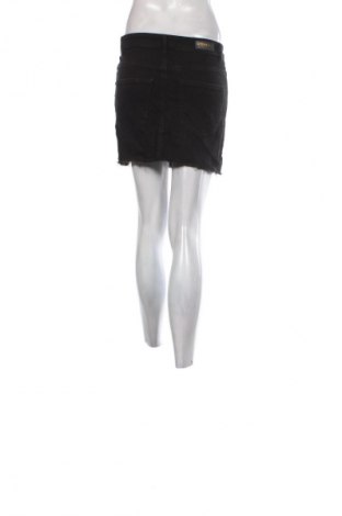 Sukně ONLY, Velikost S, Barva Černá, Cena  199,00 Kč