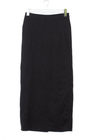 Sukně Oysho, Velikost XS, Barva Černá, Cena  309,00 Kč