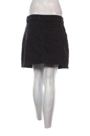 Пола Page One, Размер L, Цвят Черен, Цена 6,99 лв.