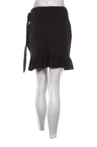 Spódnica Pieces, Rozmiar M, Kolor Czarny, Cena 46,30 zł