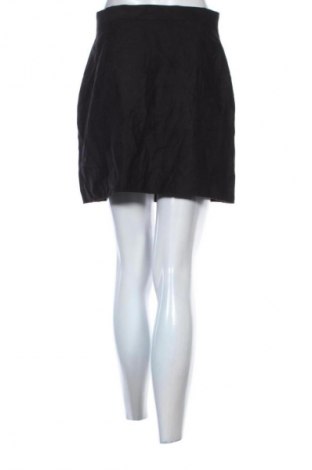 Sukně Primark, Velikost M, Barva Černá, Cena  169,00 Kč