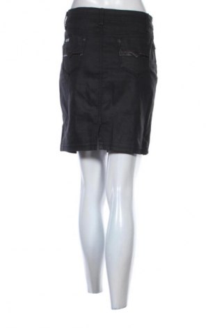 Szoknya Remixx, Méret S, Szín Fekete, Ár 3 099 Ft