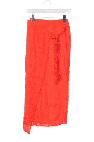 Sukně Reserved, Velikost XS, Barva Červená, Cena  541,00 Kč