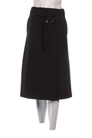 Пола Reserved, Размер XS, Цвят Черен, Цена 23,18 лв.