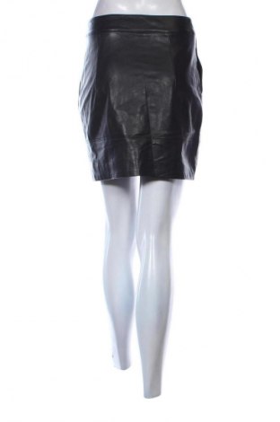 Rock SHEIN, Größe S, Farbe Schwarz, Preis 5,99 €