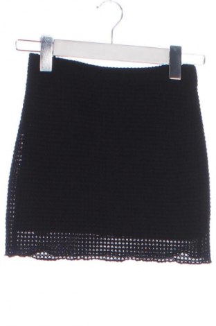 Пола SHEIN, Размер XXS, Цвят Черен, Цена 19,00 лв.